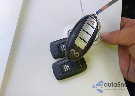 2013 Infiniti G37X из США, поврежденный, VIN JN1CV6AR2DM770149